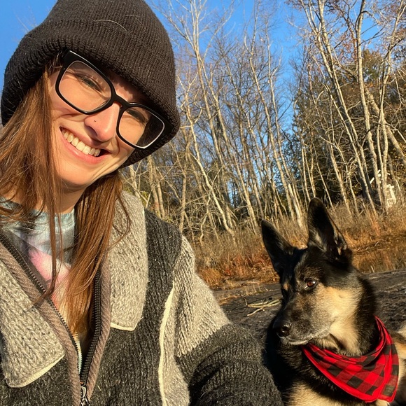 Meet your Posher, Megan - Picture 1 of 1